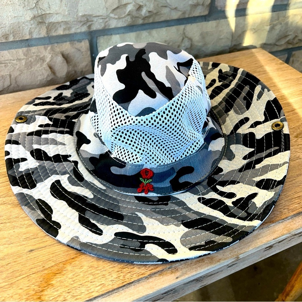 S. B. 484 Brand Ventilated Sun Hat